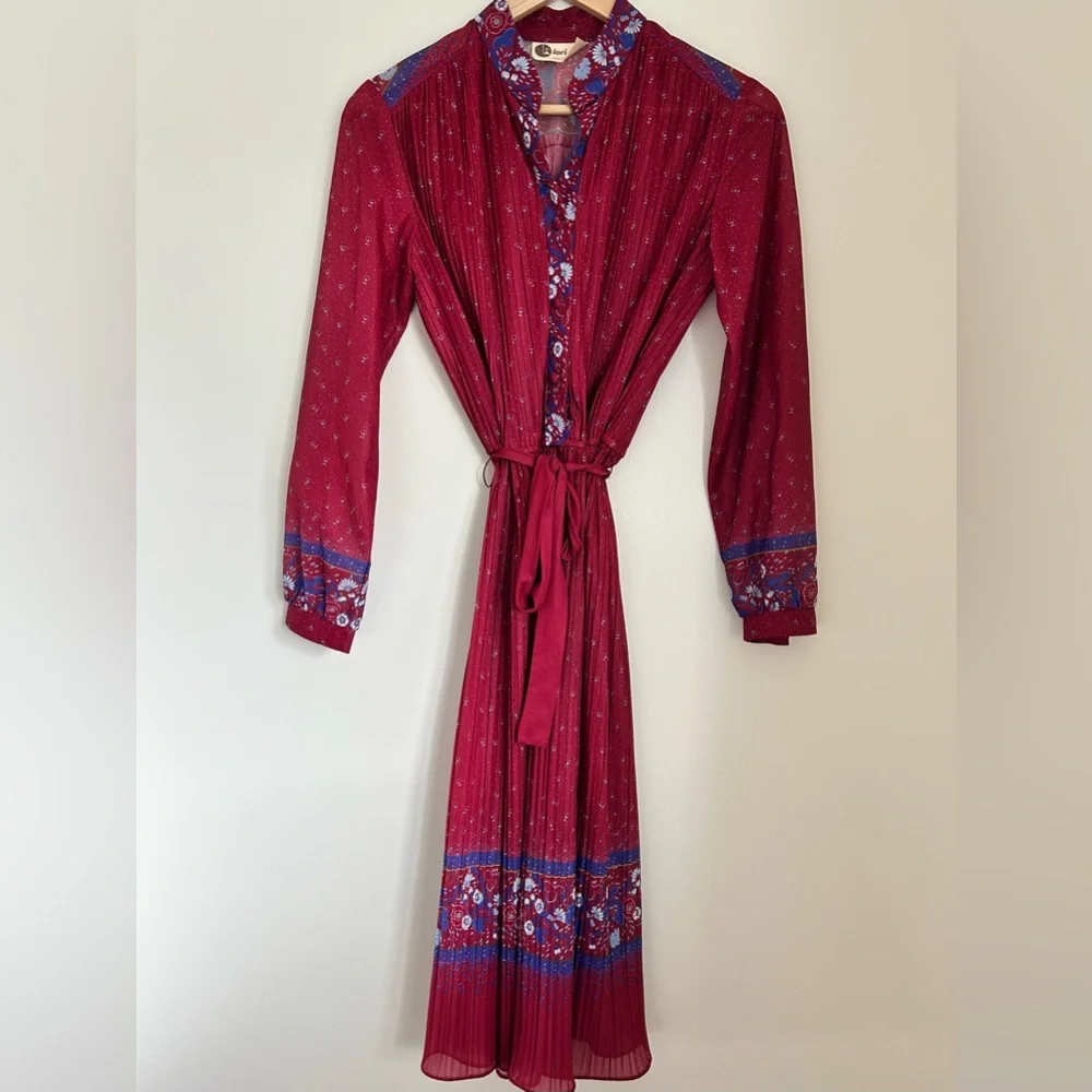 VINTAGE 70s Lori Ann Belted Dress - Picture 1 of 9